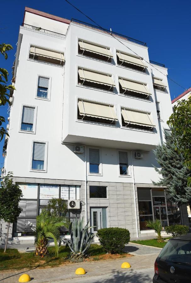 Click Apartments - Tiranë Ngoại thất bức ảnh